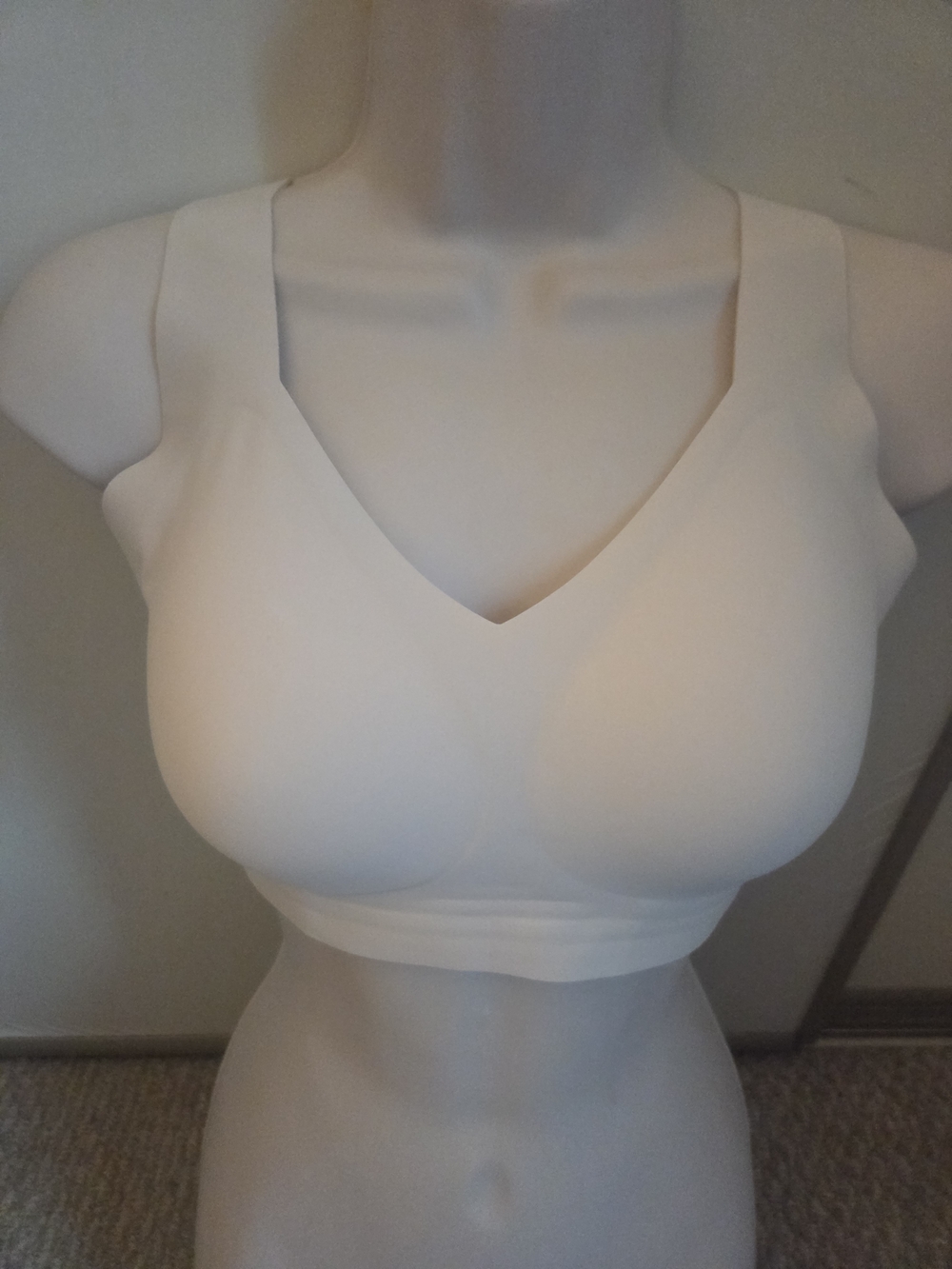Medium Size Cross Back Wireless Posture Support Bra